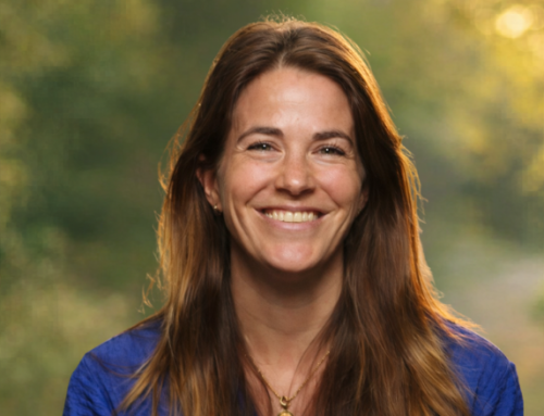 Jongeren en Mentaal Welzijn. Waarom stilte in coaching meer doet dan praten.