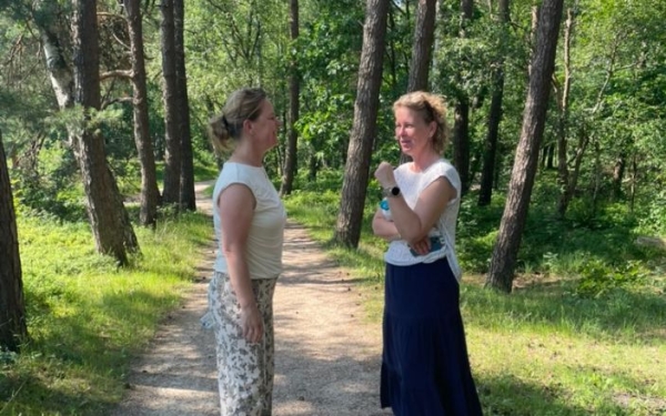 Hoe een verdiepend gesprek Hoe een goed en verdiepend gesprek tijdens het wandelen?